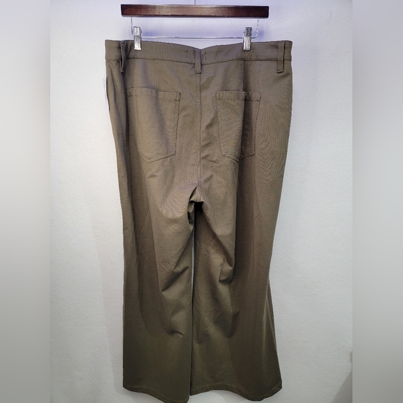 Kut from the Kloth Meg Super Wide Leg High Rise Trousers Color Olive Size 18 - Picture 15 of 16